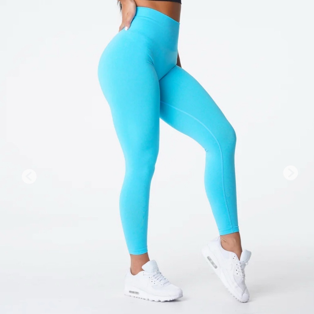 Women's Blue High-Waisted Leggings sze Large